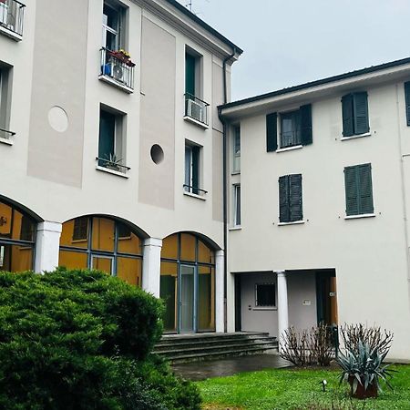 White House Lejlighed Brescia Eksteriør billede