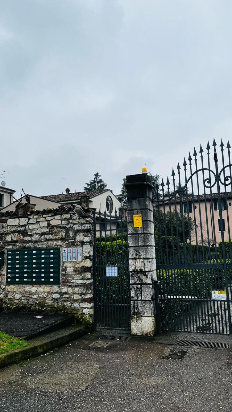 White House Lejlighed Brescia Eksteriør billede